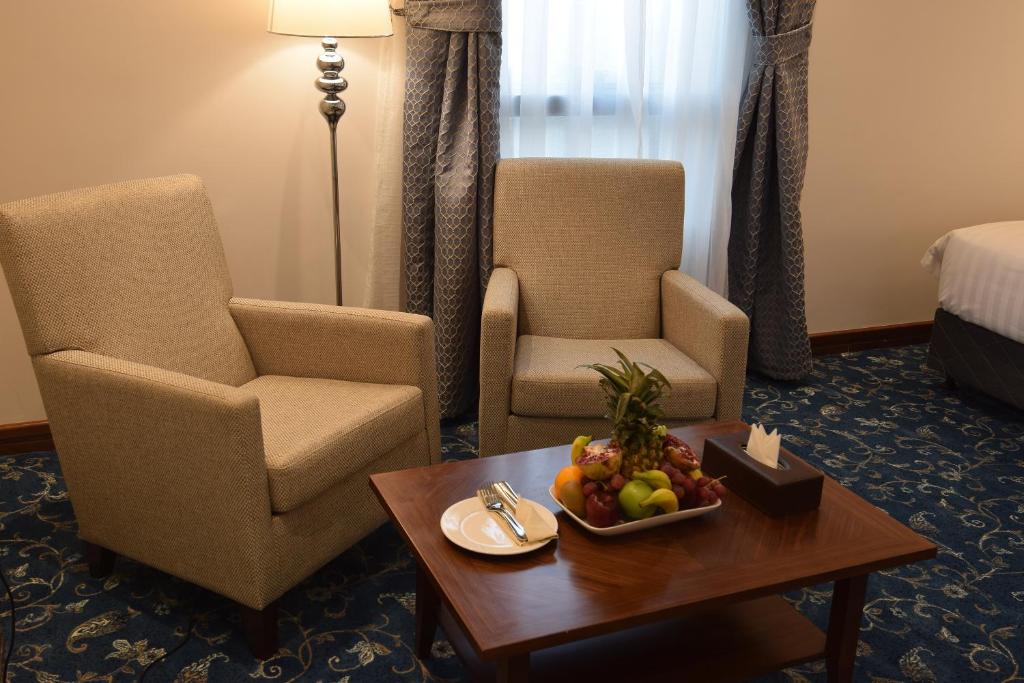 Zaha Al Munawara Hotel - Standard King Room