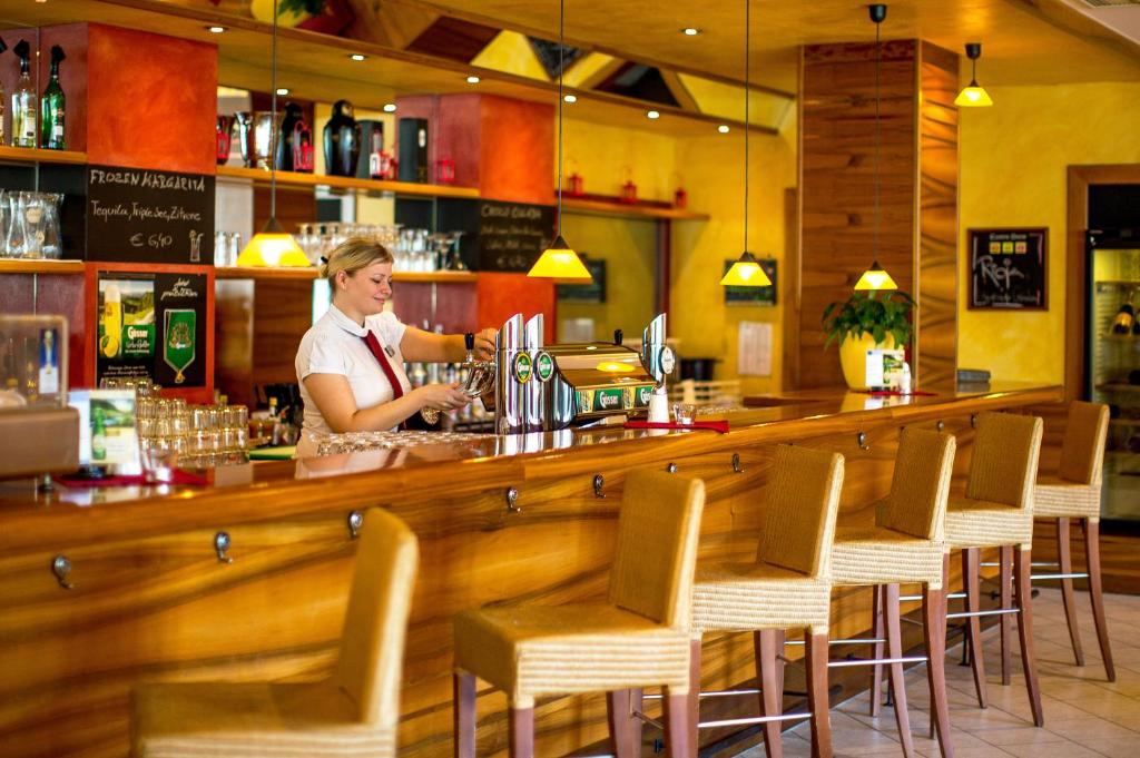 NOVAPARK Flugzeughotel Graz - Resim 44