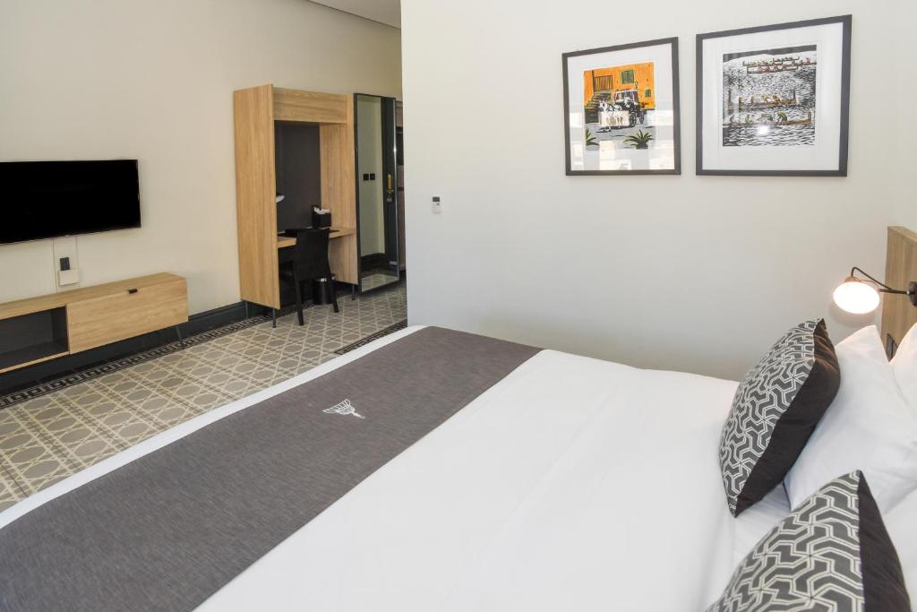 La Falconeria Hotel - 15