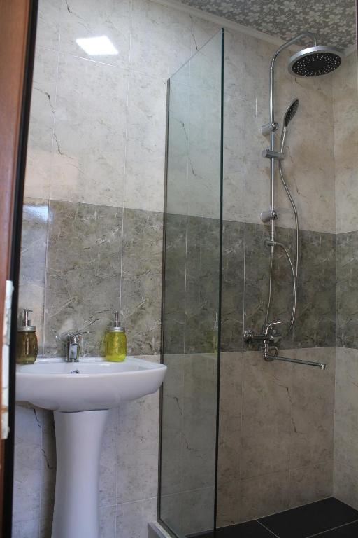 Hotel NOA Kazbegi - Deluxe Double O Twin Sala Con View De Mountain