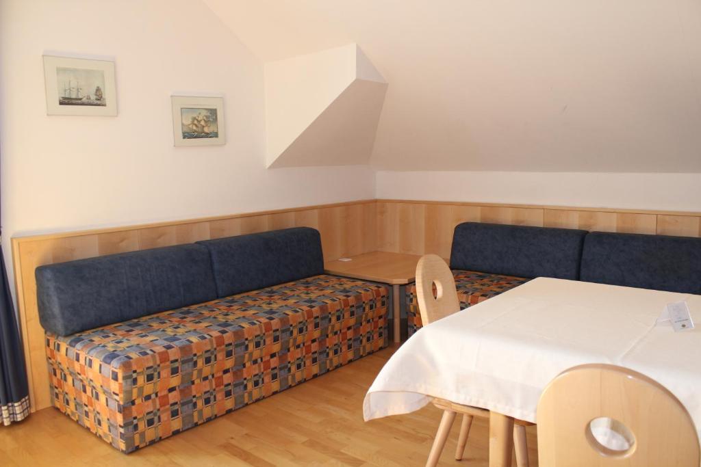 Villa Grünewald - Appartement D'une Chambre
