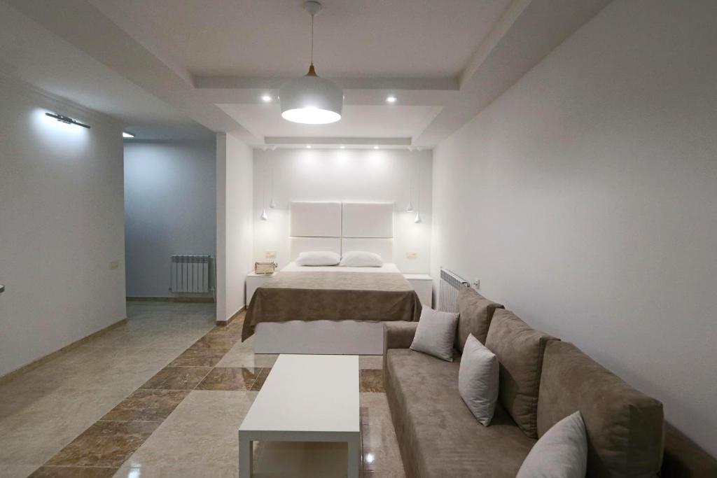 تصویر اتاق‌های Appartment Lux, Komitas 26 - تصویر ۲