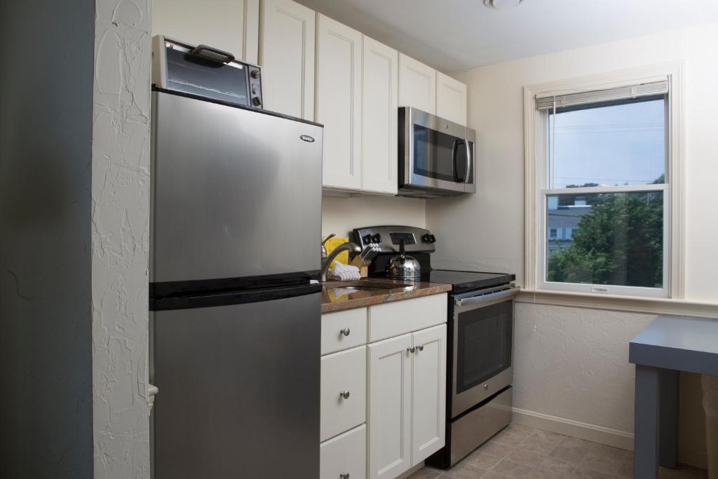 The Corsair & Cross Rip Oceanfront - Superior Suite