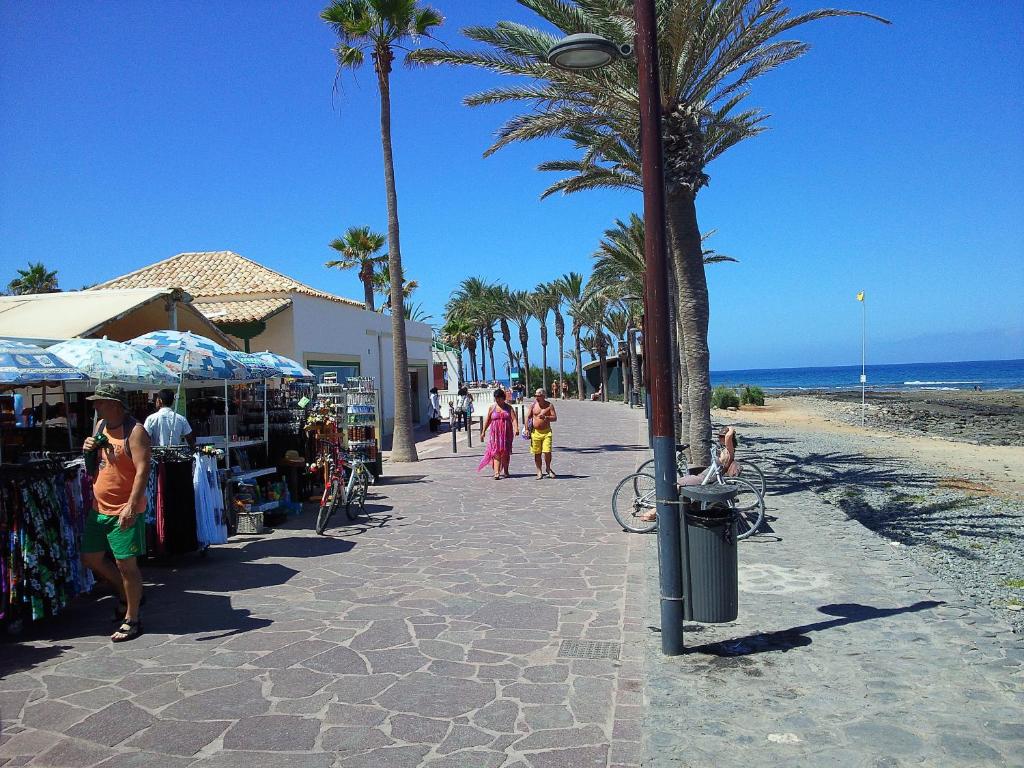 Apartment Jacaranda close to the beach, sea-view, pool, wifi ...