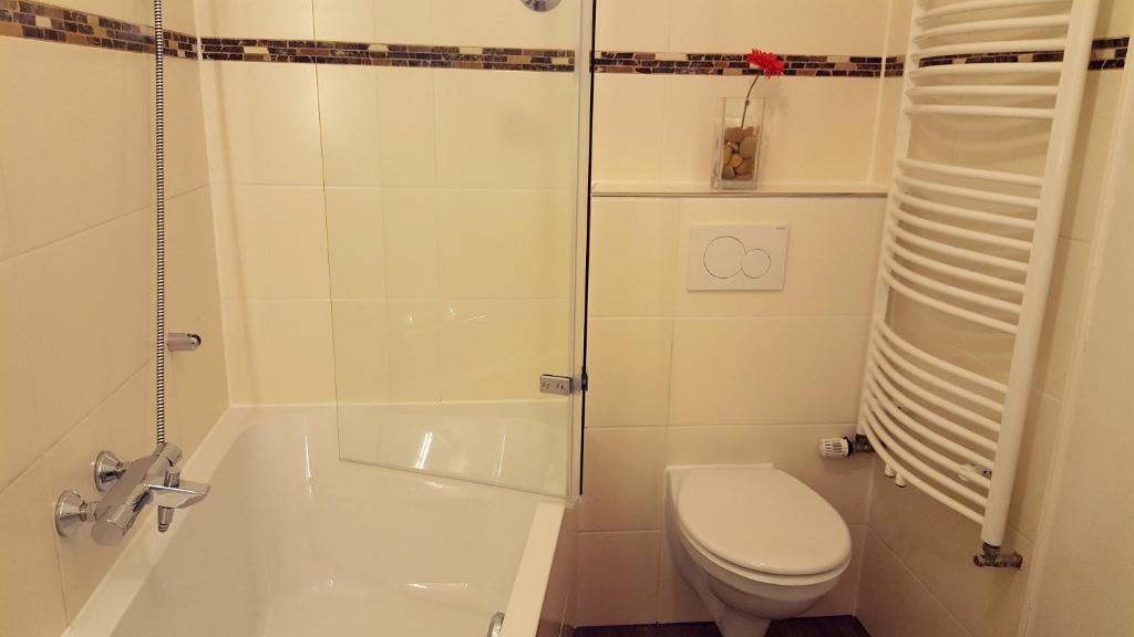 Mountain View Apartment - 4