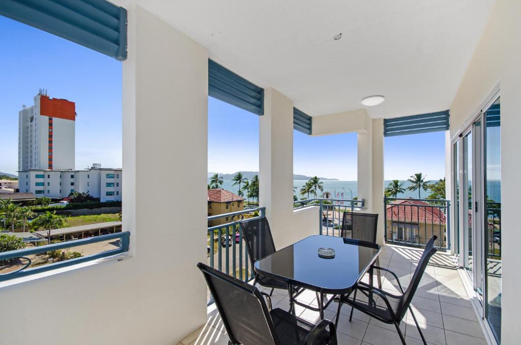 Madison Ocean Breeze Apartments - Resim 17