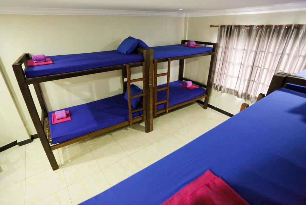 Postel nebo postele na pokoji v ubytování Blue Diamond Hostel