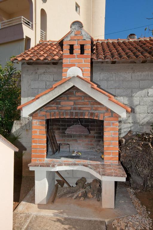 Budova, v ktorej sa apartmán nachádza