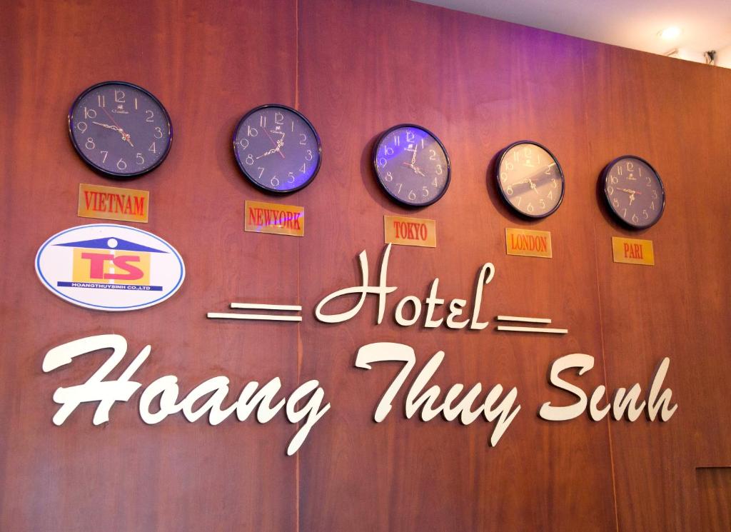 Certifikát, hodnocení, plakát nebo jiný dokument vystavený v ubytování Hoang Thuy Sinh Hotel