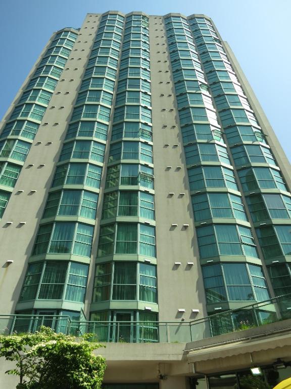 Rosedale on Robson Suite Hotel - Resim 40