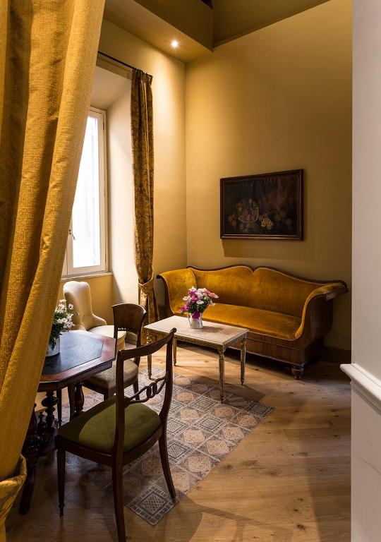 Posedenie v ubytovaní Navona Grand Suite