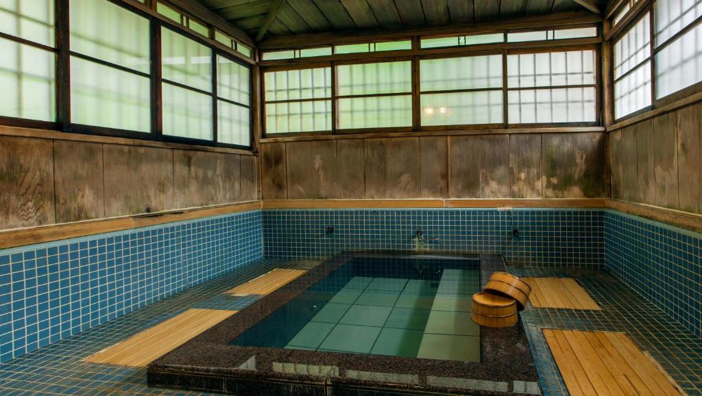 Gora Kansuiro - Japanese-Style Superior Room With Shared Bathroom
