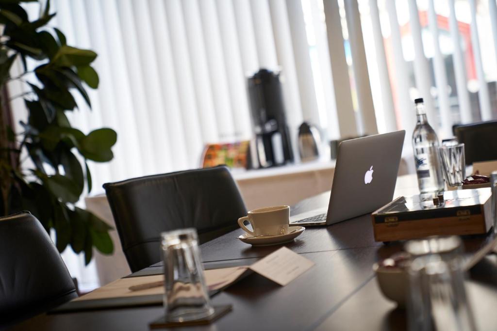 Antoinette Hotel Wimbledon - Resim 21