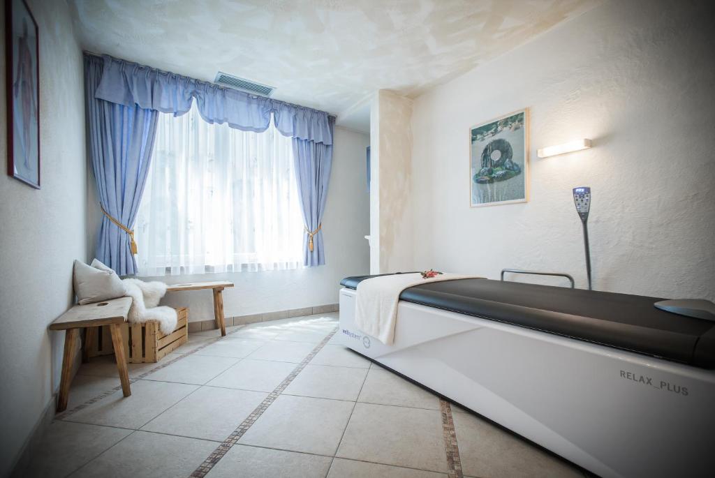 Fotografie z fotogalerie ubytování Hotel Bergland v destinaci Cadipietra