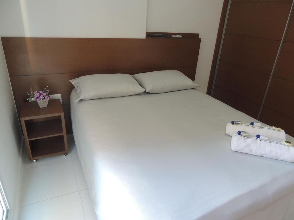  Charmoso e confortável 1 quarto/prédio frente Mar