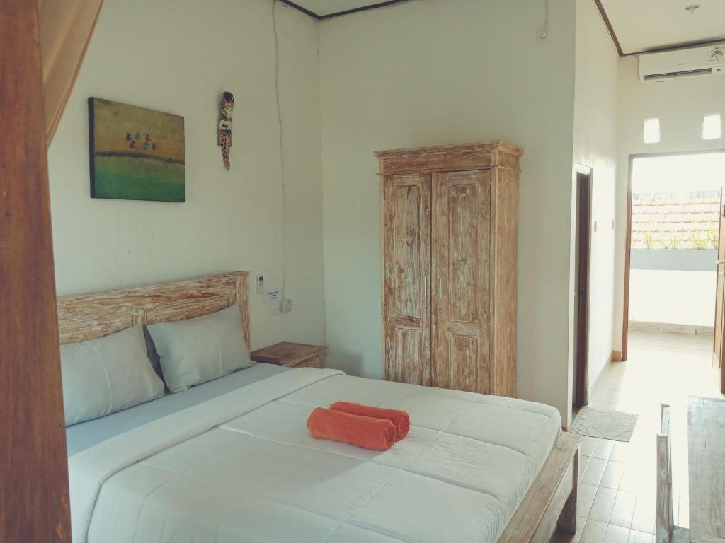 Purnama Guesthouse - 16