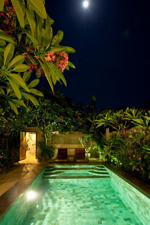 Bazén v ubytování Taman Senang - Private Pool Villas - Gili Air nebo v jeho okolí