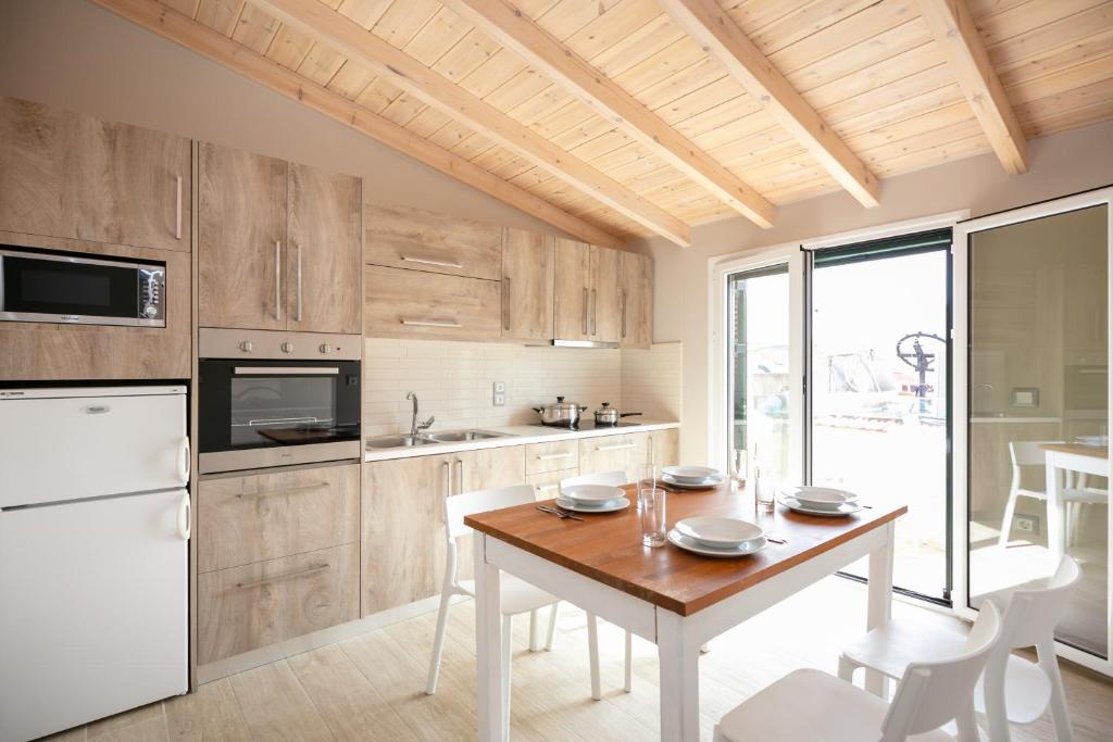 Kuchyň nebo kuchyňský kout v ubytování Electra Apartments