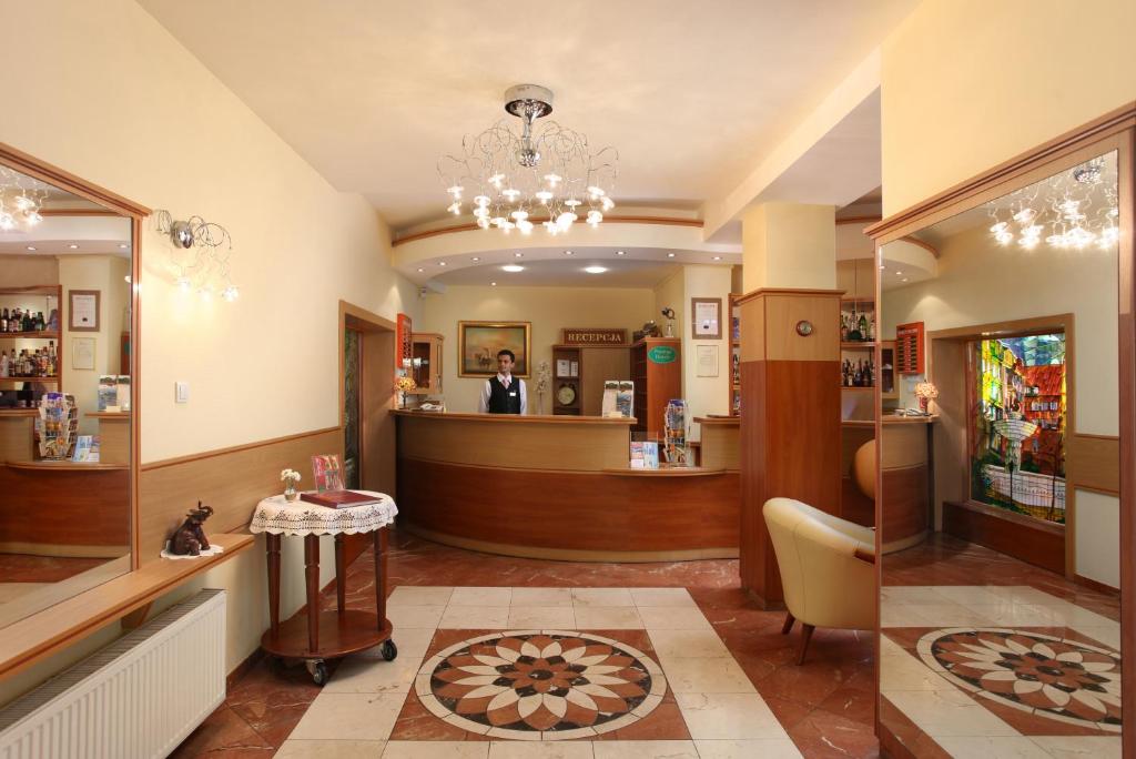 Лобби или стойка регистрации в Hotel Bartan Gdansk Seaside
