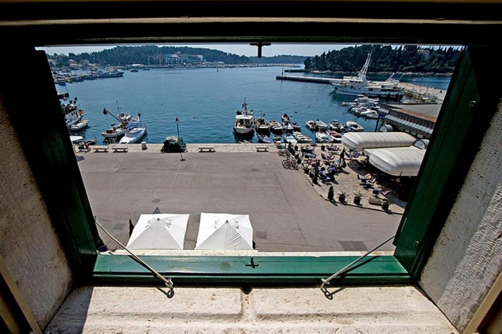 Residence PORTA ANTICA Centro Storico - One-Bedroom Apartment With Sea View - Attic
