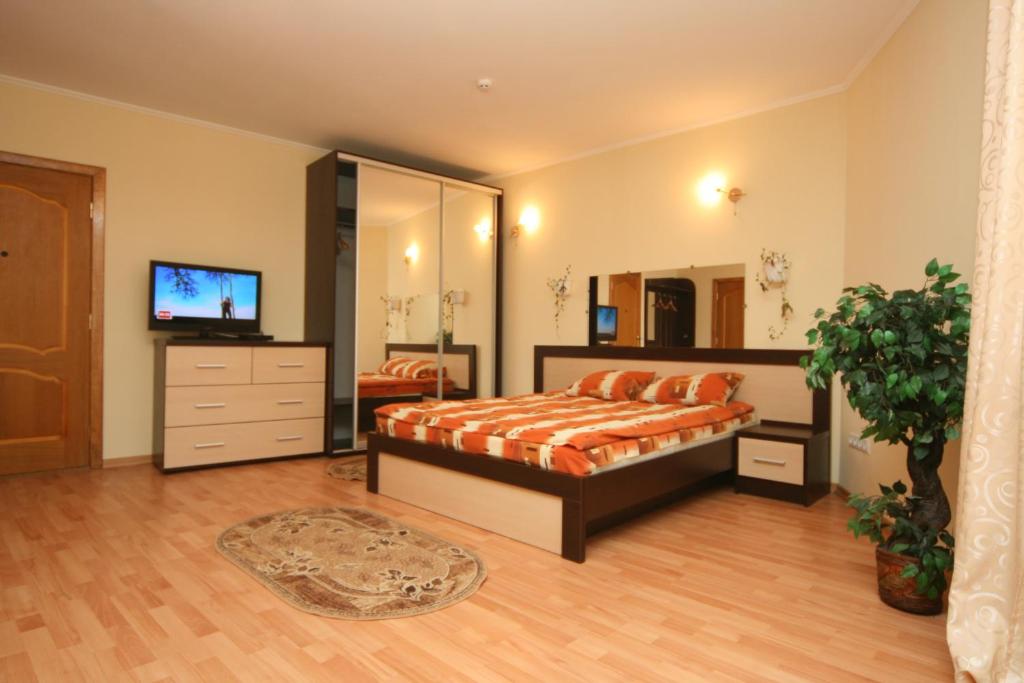Готелі: Economy Express Voyage Lviv, Львів