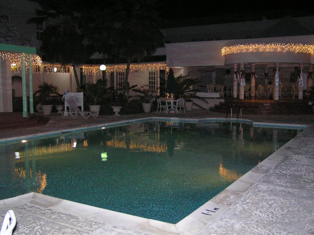 Bazén v ubytování Hotel PomMarine nebo v jeho okolí