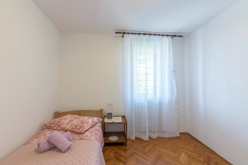 Posteľ alebo postele v izbe v ubytovaní Holiday home in Liznjan/Istrien 35258