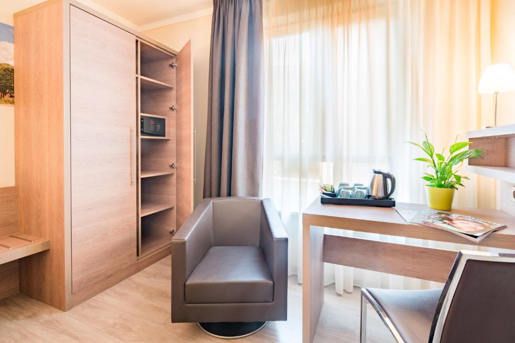 Best Western Hotel Kantstrasse Berlin - Resim 27