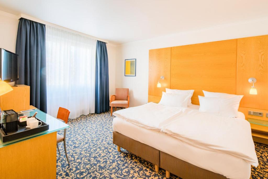 Best Western Hotel Kantstrasse Berlin - Resim 32