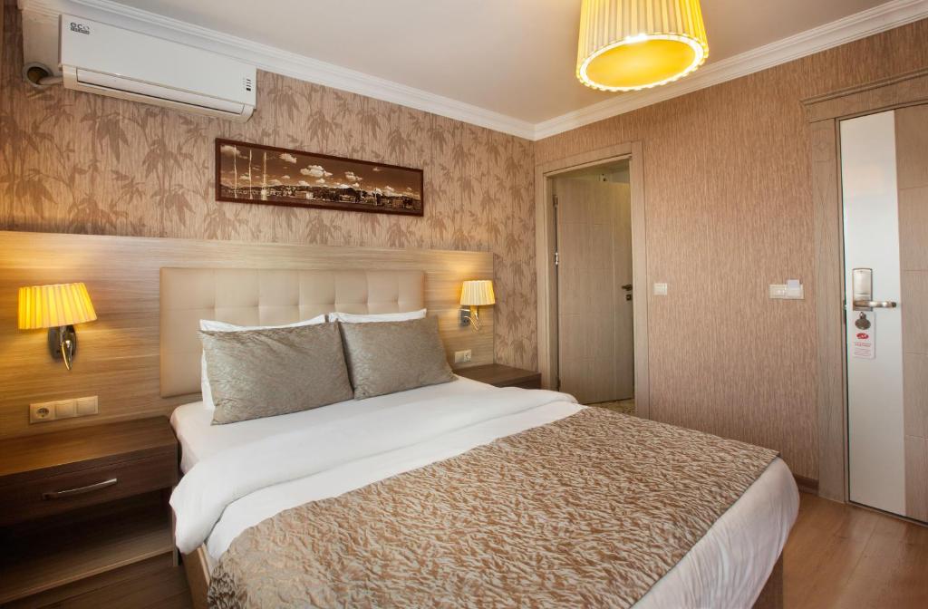 Postel nebo postele na pokoji v ubytování Sultanahmet inn Hotel