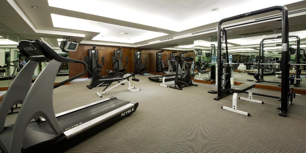 Fitness centrum a/nebo fitness zařízení v ubytování Jasmine City Hotel