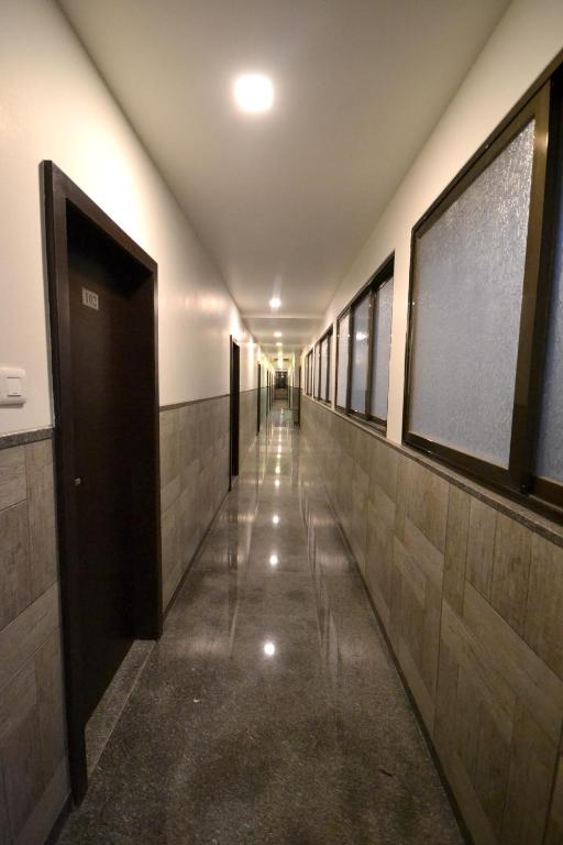 Fotografie z fotogalerie ubytování Hotel Dhantara v destinaci Širdi