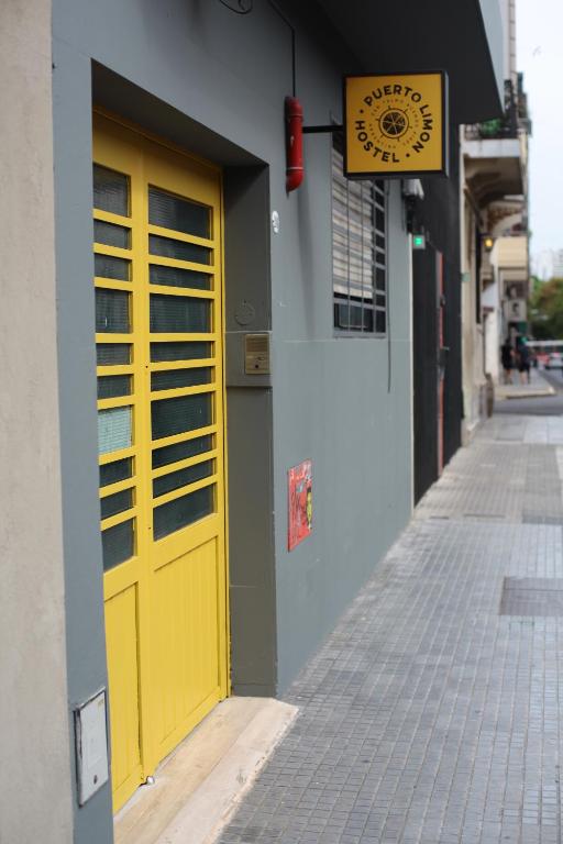 Foto dalla galleria di Puerto Limon Hostel a Buenos Aires