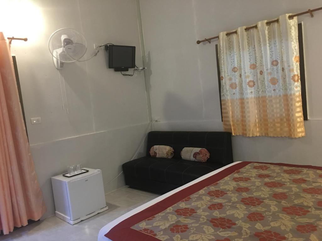 Khao Sok Evergreen House - Superior King Room
