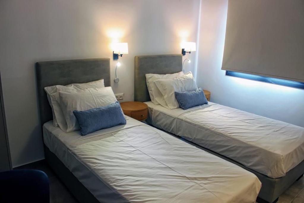 Theros Villas & Suites - 16