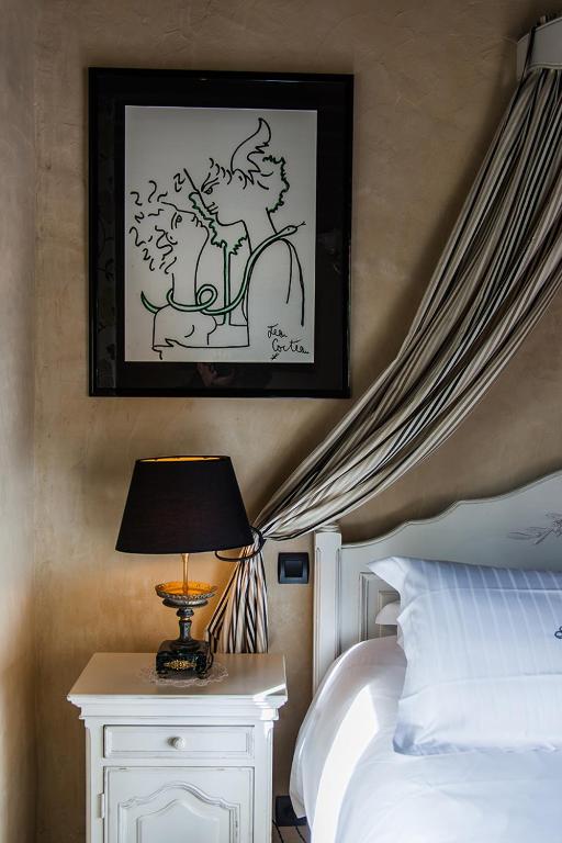 Postel nebo postele na pokoji v ubytování Manoir Sainte Victoire