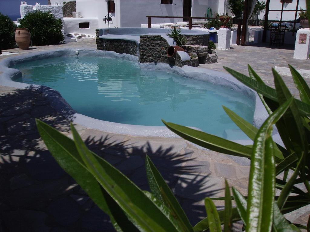 La Veranda of Mykonos Traditional Guesthouse - 8