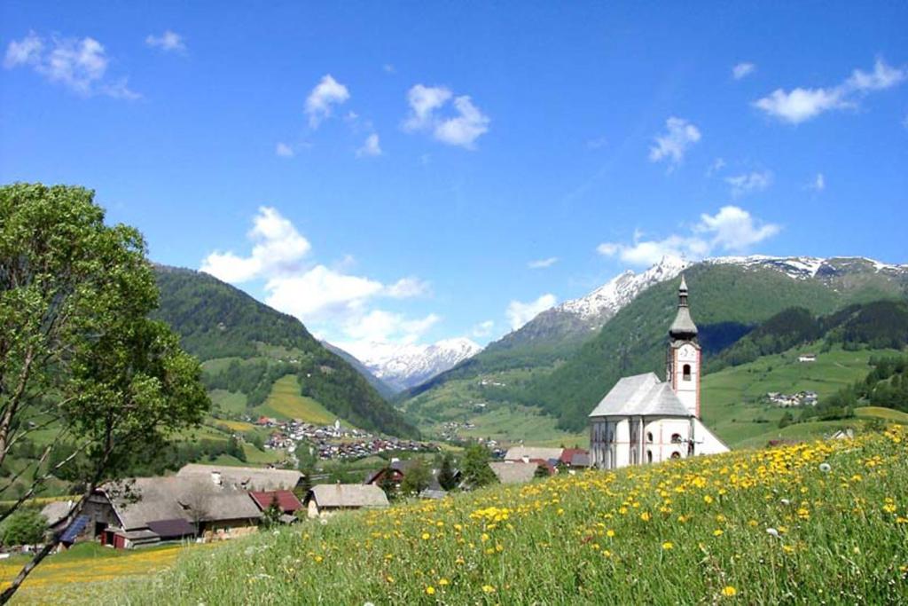 Táj Show holiday homes közelében