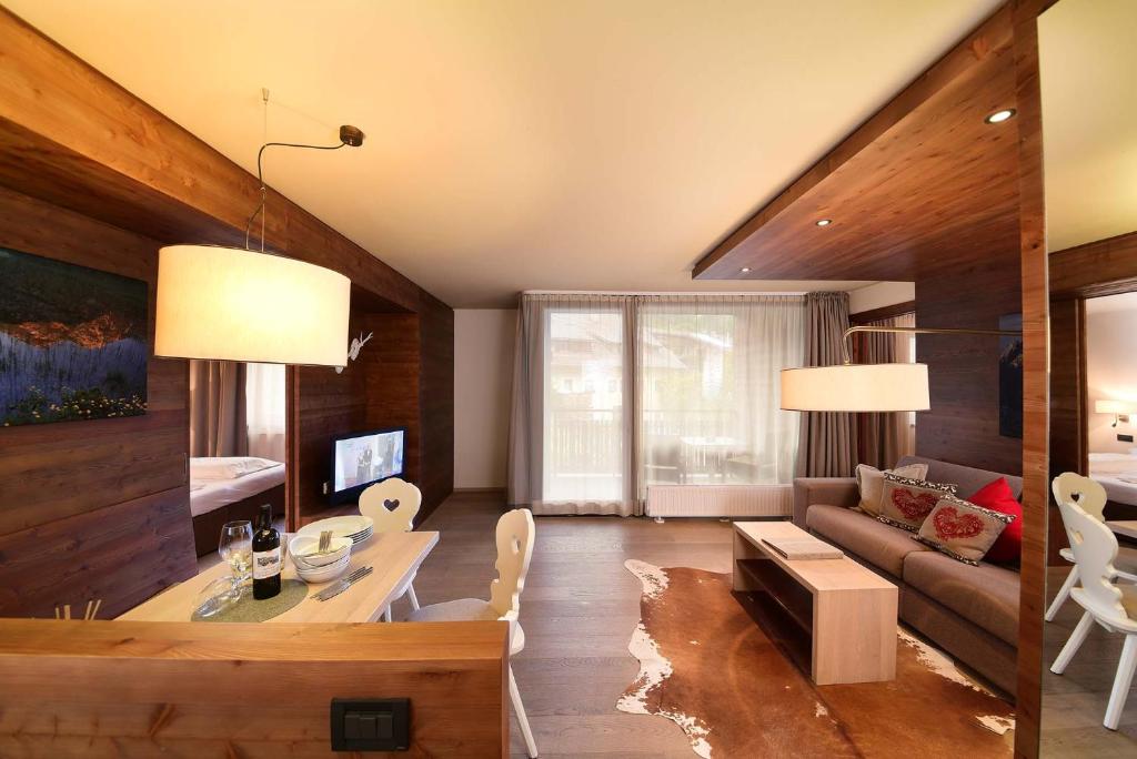 Posedenie v ubytovaní Ariston Dolomiti Residence