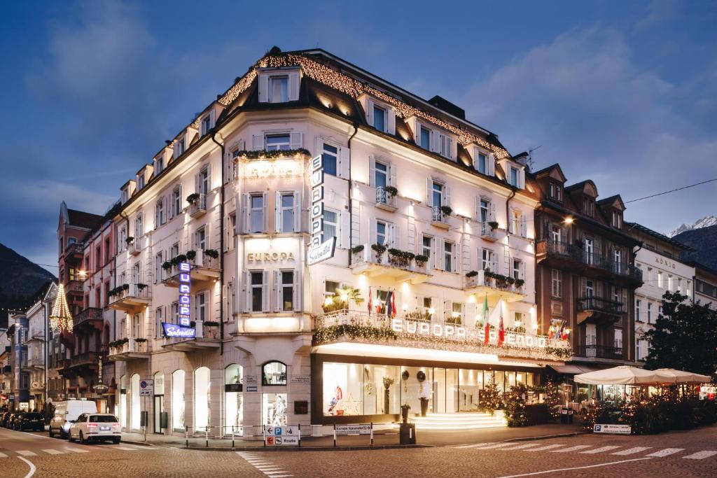 Budynek, w którym mieści się hotel