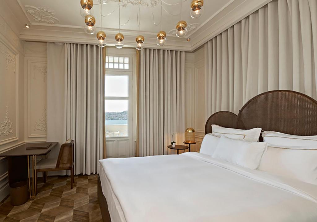 Postel nebo postele na pokoji v ubytování The Stay Bosphorus