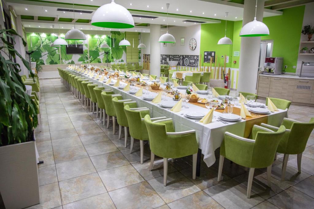 Restaurace v ubytování Hotel Ana Lux Spa