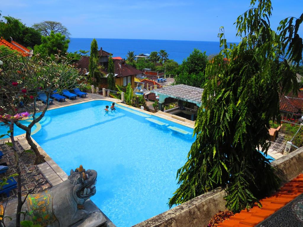 Vista de la piscina de Amed Cafe & Hotel Kebun Wayan o d'una piscina que hi ha a prop