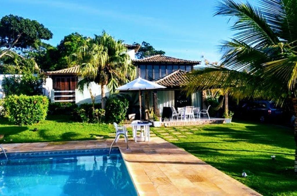  Excelente casa a 150 mts da Praia da Ferradura