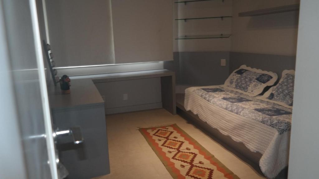  EXCELENTE APARTAMENTO 4 QUARTOS no RIO VERMELHO
