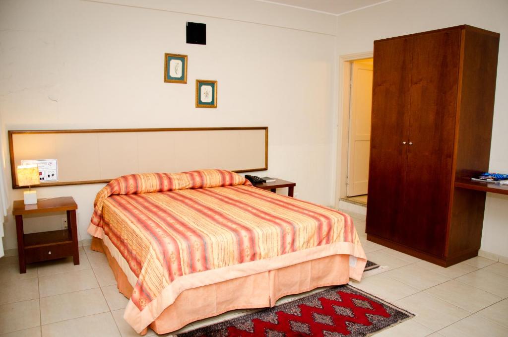  Primum Palace Hotel
