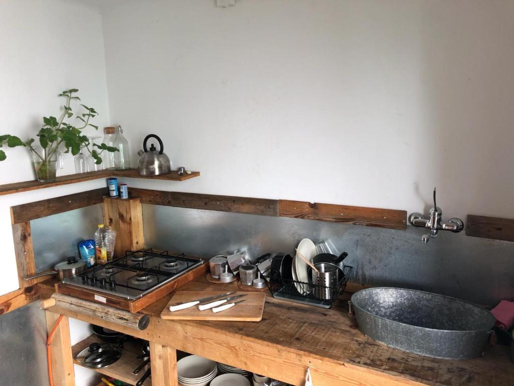 Cactus Host - Double Room With Shared Bathroom