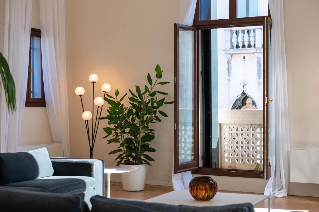 Palazzo Vendramin Costa - 4