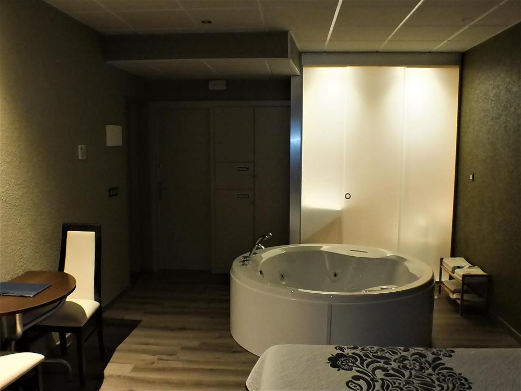 Motel Los Abedules, Oviedo – Precios actualizados 2023
