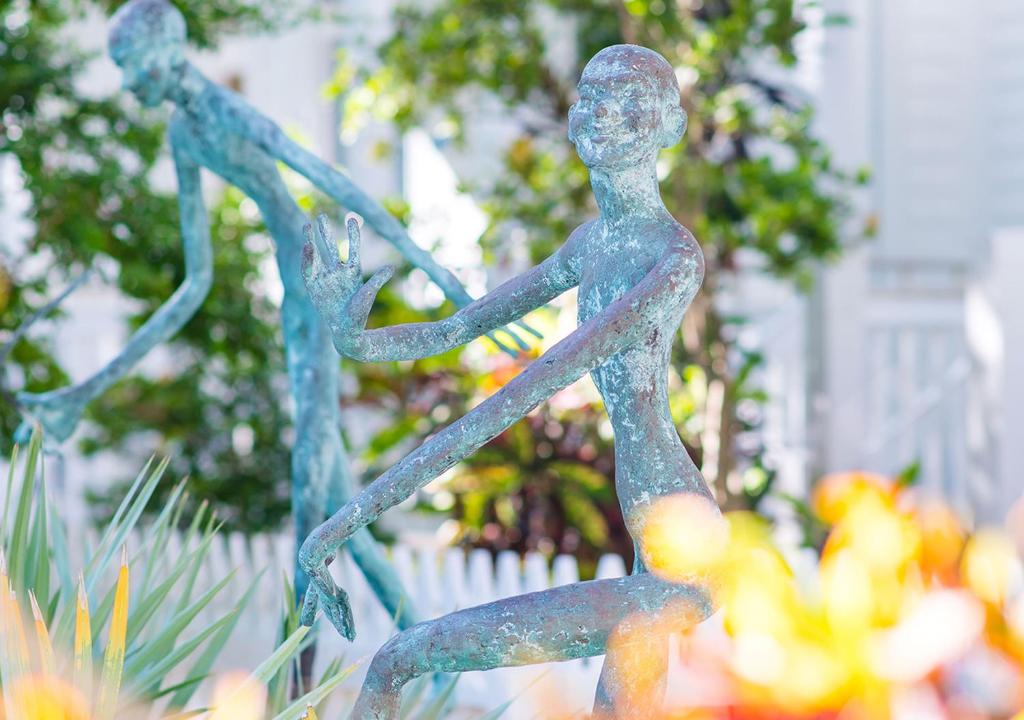 Ein Garten an der Unterkunft Parrot Key Hotel &amp; Villas